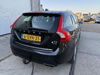 Volvo V-60 2.4 D6 AWD Plug in Hybrid Summum picture 7