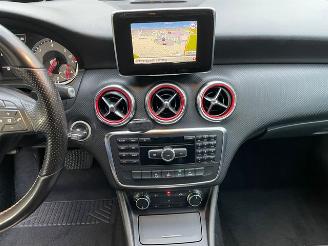 Mercedes A-klasse 180 d SPORT NAVI XENON PDC picture 7