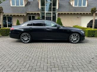 Mercedes E-klasse 200 d AMG LINE PANORAMADAK CAMERA NAVI LED picture 5