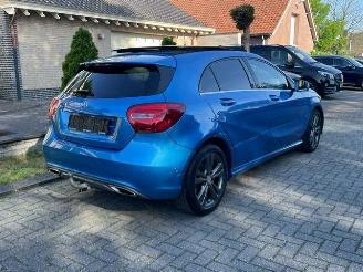 Mercedes A-klasse 250 4MATIC URBAN PANO NAVI PDC picture 8