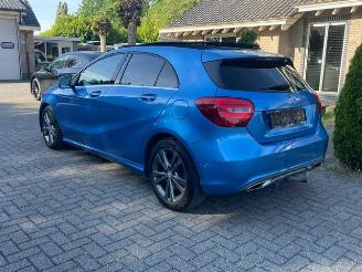 Mercedes A-klasse 250 4MATIC URBAN PANO NAVI PDC picture 3