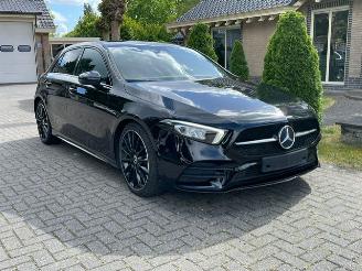 skadebil auto Mercedes A-klasse 180 d AMG LINE NAVI CAMERA NIGHT LED 2019/6