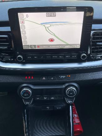 Kia Stonic 1.0 DCT SPIRIT CAMERA NAVI PDC picture 9