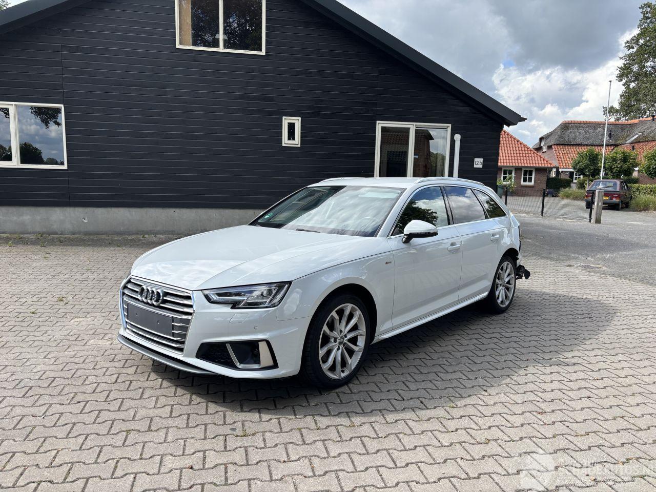 Audi A4 Avant 2.0 S LINE HYBDRIDE AUTOMAAT NAVI CLIMA PDC VIRT DASH B.J 06-2019