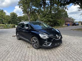 Coche accidentado Renault Grand-scenic 1.3 TCE AUTOMAAT BOSE PANO NAVI CLIMA CAMERA TREKHAAK B.J 2019 2019/2