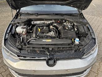 Volkswagen Golf 8 EDITION TSI 110 PK CLIMA CRUISE LED B.J 05-2022 picture 8