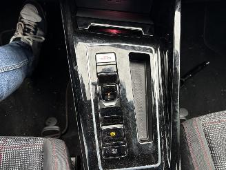 Volkswagen Golf 8 GTI AUTOMAAT 245 PK NAVI CLIMA CAMERA LED B.J 2023 picture 16