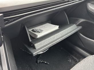 Volkswagen Golf 8 TSI NAVI CLIMA CAMERA LED CRUISE B.J 05-2022 picture 16