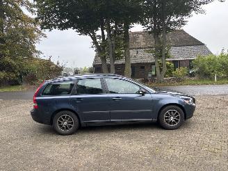 Volvo V-50 1.8 EDITION 125 PK AIRCO TREKHAAK B.J 09-2005 GEEN SCHADE picture 7