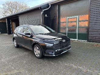 Hyundai Bayon AUTOMAAT COMFORT NAVI CLIMA CAMERA B.J 11-2025 SCHROEFSCHADE picture 3