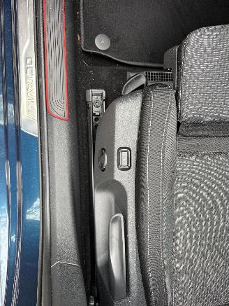 Skoda Octavia TSI AUTOMAAT HYBRIDE NAVI CLIMA VIRT DASH CAMERA TREKHAAK LED B.J 12-2024 picture 11