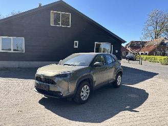 Voiture accidenté Toyota  YARIS CROSS  92 KW DYNAMIQ AIRCO CAMERA B.J 07-2022 6300 KM !!!! 2022/7