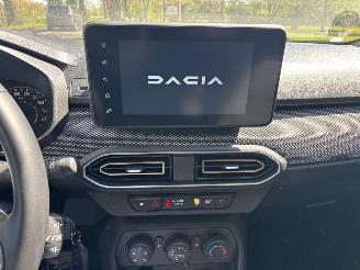 Dacia Sandero STEPWAY TCE 90 EDITION AIRCO CAMERA APP B.J 2025. PLAATSCHADE picture 10