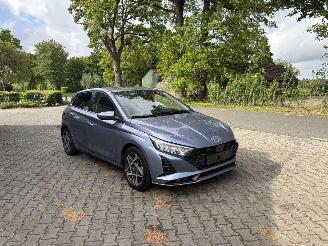 Hyundai I-20 I-20 AUTOMAAT PREMIUM SPORT BOSE NAVI CLIMA CAMERA LED B.J 12-2024 picture 3