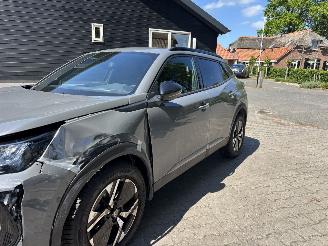 Peugeot 2008 1.2 AUTOMAAT130 PK NAVI CLIMA CAMERA LED B.J 2024 picture 18