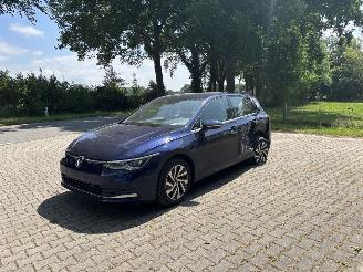 damaged passenger cars Volkswagen Golf GTE 204 PK PLUG IN HYBRIDE AUTOMAAT STYLE NAVI CLIMA CAMERA LED B.J 2023 2023/10