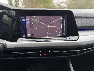 Volkswagen Golf TSI 110 PK NAVI CLIMA CAMERA LED PDC PRIVACY GLASS B.J 04-2023 picture 18