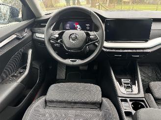 Skoda Octavia TSI AUTOMAAT HYBRIDE NAVI CLIMA VIRT DASH CAMERA TREKHAAK LED B.J 12-2024 picture 18