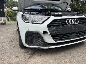 Audi A1 TFSI 95 PK VIRT DASH AIRCO PDC B.J 2023 LICHTE SCHROEFSCHADE picture 11