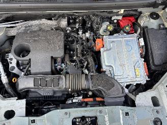 Dacia Duster AUTOMAAT 1.6 HYBRIDE NAVI CLIMA CAMERA PDC LED B.J 12-2024 picture 16