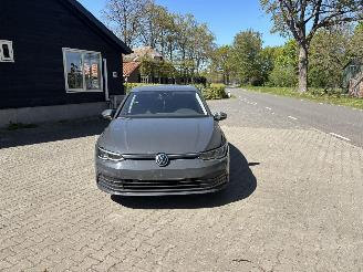 Volkswagen Golf 8 TSI 110 PK NAVI CLIMA CAMERA LED PDC PRIVACY GLASS B.J 04-2023 picture 7
