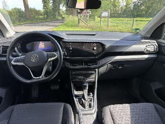 Volkswagen T-Cross AUTOMAAT 110 PK NAVI CLIMA CAMERA VIRT DASH B.J 09-2023 picture 8