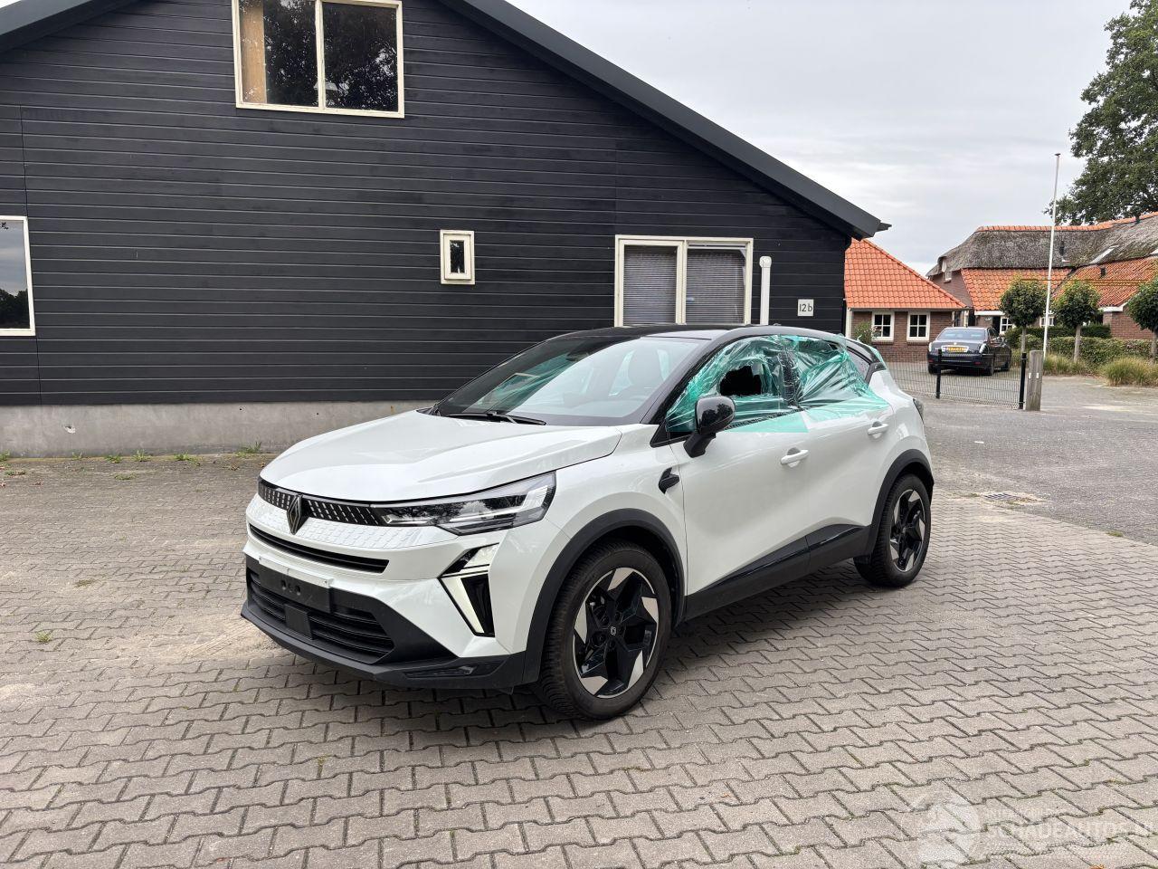Renault Captur E TECH HYBRIDE AUTOMAAT NAVI CLIMA CAMERA B.J 10-2025 NEW MODEL