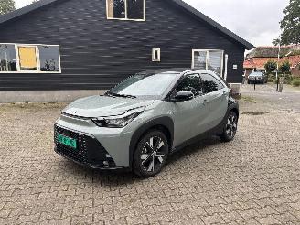 Schadeauto Toyota Aygo X HYBRIDE AUTOMAAT CABRIODAK FULL OPTIONS B.J 2026 UNIEKE UITVOERING 2026/1