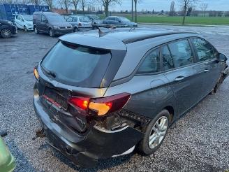 Opel Astra  picture 6