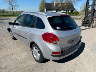 Renault Clio III GRANDTOUR EXCEPTION picture 6