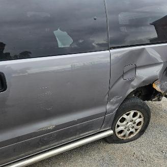 Hyundai H-1 / H300  TRAVEL picture 14