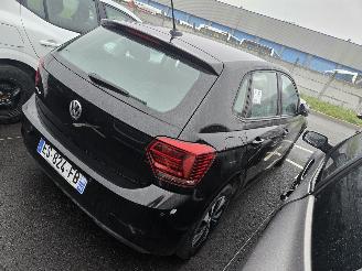 uszkodzony samochody osobowe Volkswagen Polo  2017/11