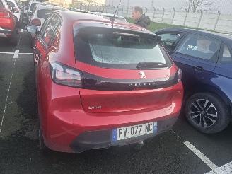 Peugeot 208 1.5 BHDI picture 8
