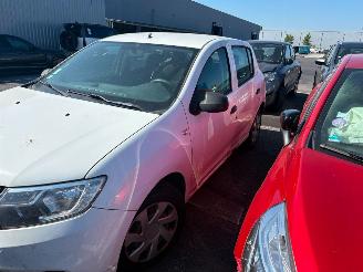 Schadeauto Dacia Sandero 1.5 dci 2017/1