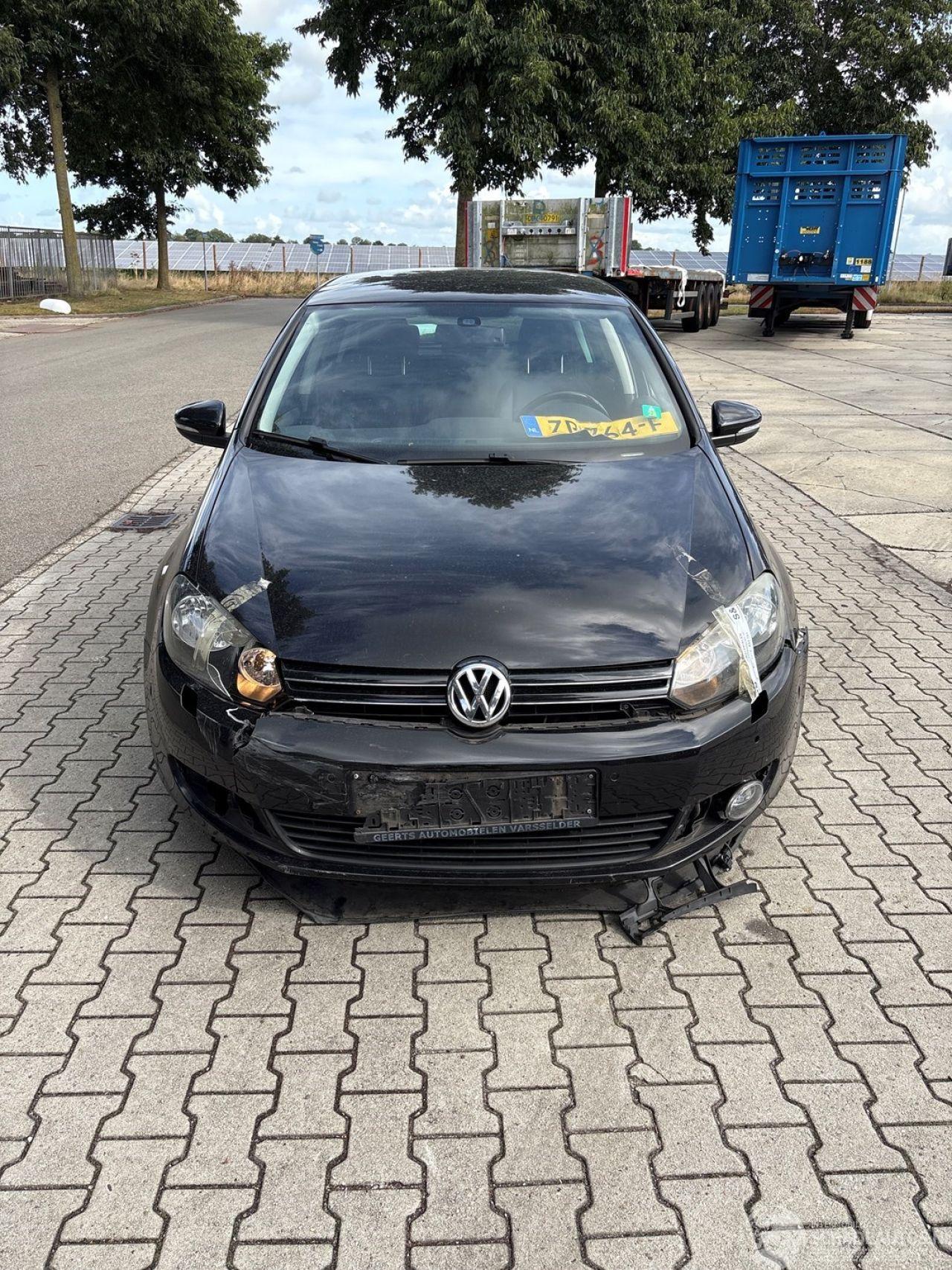 Volkswagen Golf 1.2 TSI Hatchback  Benzine 1.197cc 63kW (86pk) FWD 2010-05/2012-11  CBZA