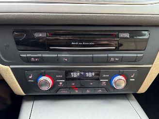 Audi A6 Limousine 2.8 V6 24V FSI Sedan 4Dr Benzine 2.773cc 150kW (204pk) FWD 2010-11/2015-04 (4G2; 4GC) CHVA picture 30