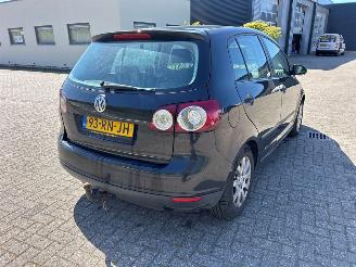 Volkswagen Golf 1.6 FSI 16V MPV  Benzine 1.598cc 85kW (116pk) FWD 2004-12/2008-05 (5M1) BLF; EURO4 picture 6