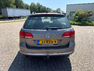 Volkswagen Passat 1.4 TSI 16V Combi/o  Benzine 1.390cc 90kW (122pk) FWD 2010-08/2014-12  CAXA picture 4
