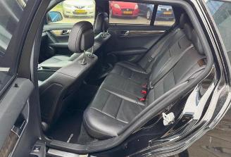 Mercedes C-klasse C320 CDI 4MATIC AMG picture 8