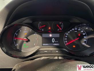 Opel Crossland X picture 21