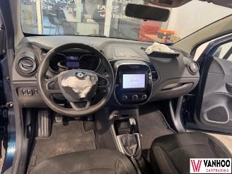 Renault Captur  picture 14