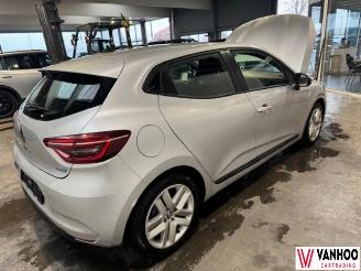 Renault Clio  picture 9