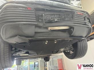 Porsche Macan  picture 12