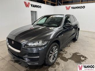 krockskadad bil auto Jaguar F-Pace  2017/4