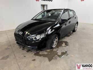 krockskadad bil auto Hyundai I-20  2025/4
