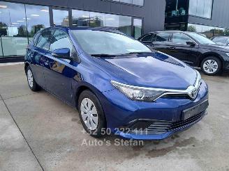 Schadeauto Toyota Auris ACTIVE 2016/3