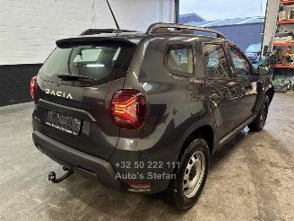 Dacia Duster ESSENTIAL picture 9