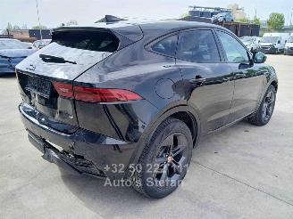 Jaguar E-Pace R-DYNAMIC SE picture 6