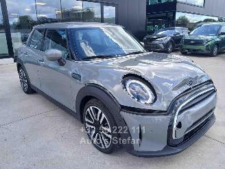 Unfallwagen Mini Cooper ONE 2021/3
