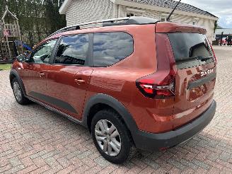 Dacia Jogger 1.0 BENZINE - LPG X-TREME picture 2